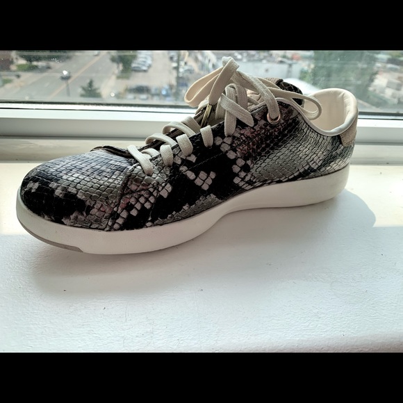 SOLD — Cole Haan Grand - Picture 8 of 9